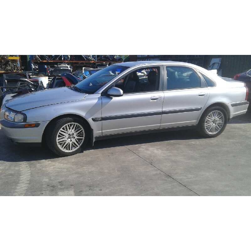 volvo s80 berlina del año 1999