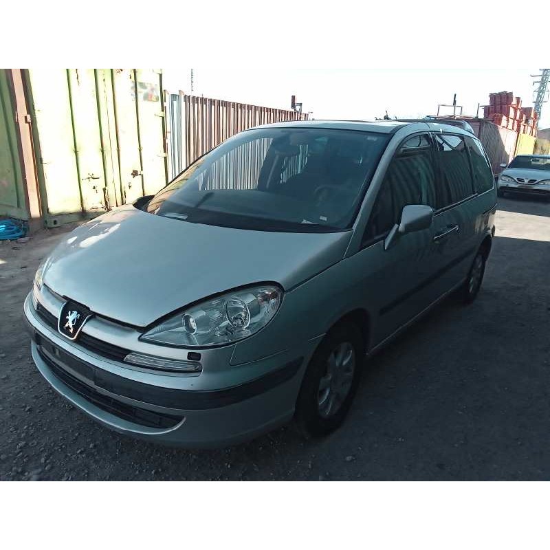 peugeot 807 del año 2003