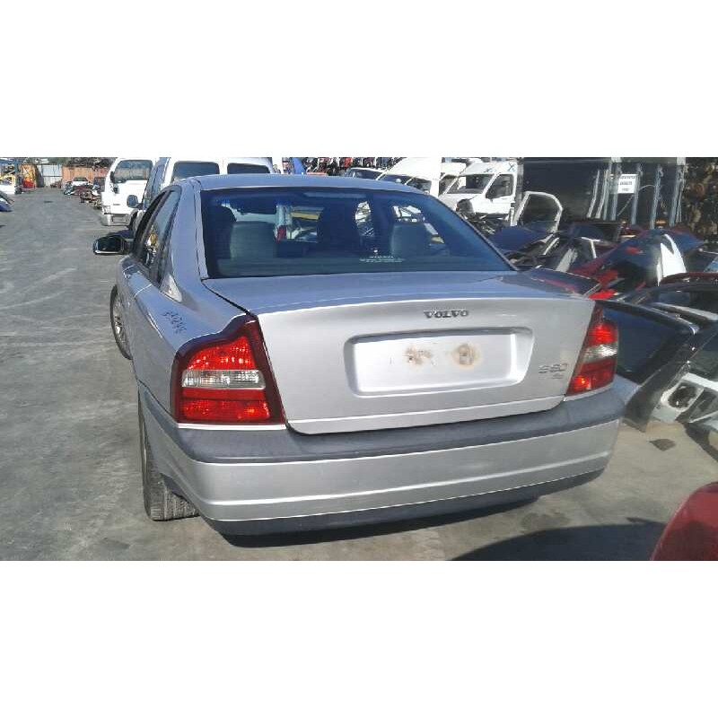 volvo s80 berlina del año 1999
