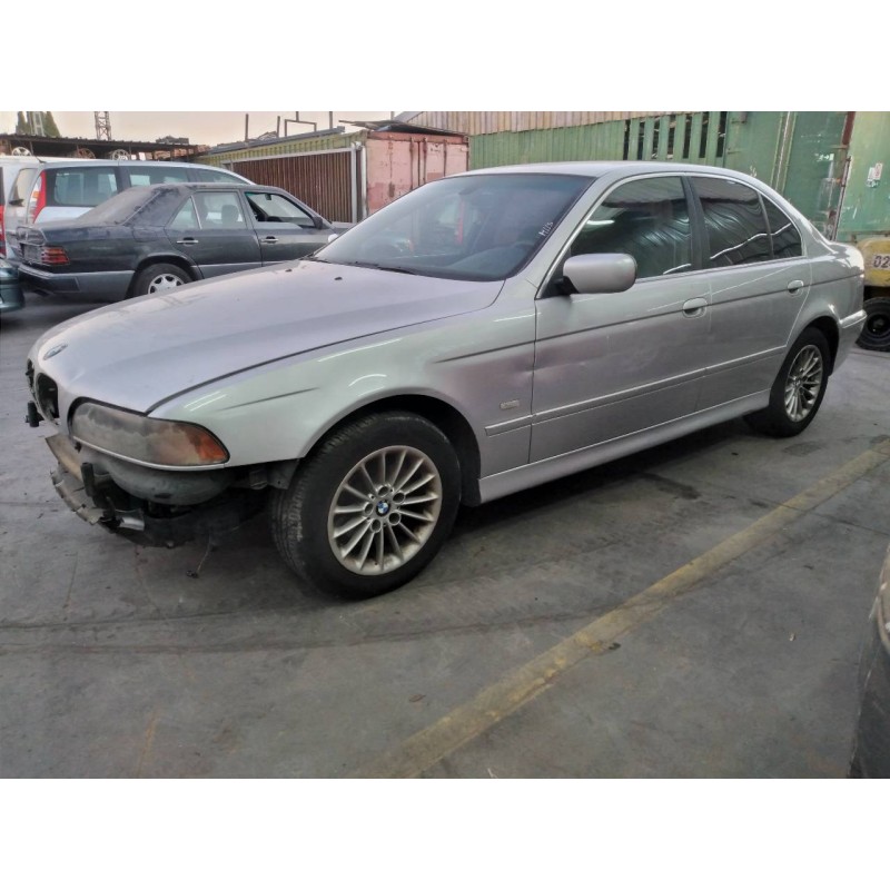bmw serie 5 berlina (e39) del año 2001