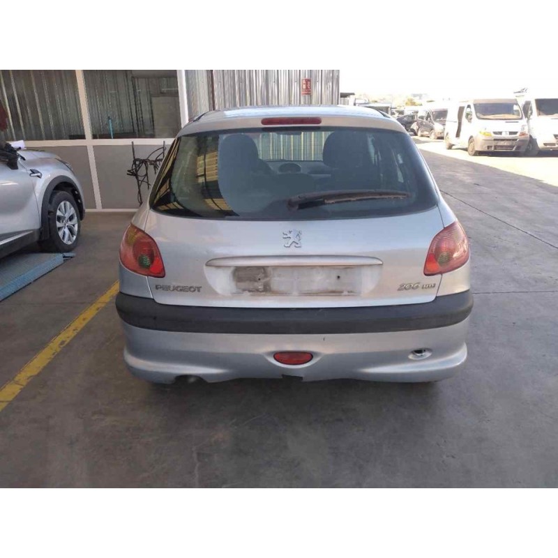 peugeot 206 berlina del año 2003