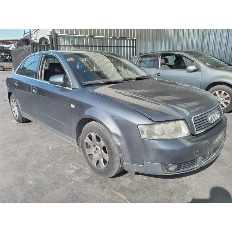 audi a4 berlina (8e) del año 2001
