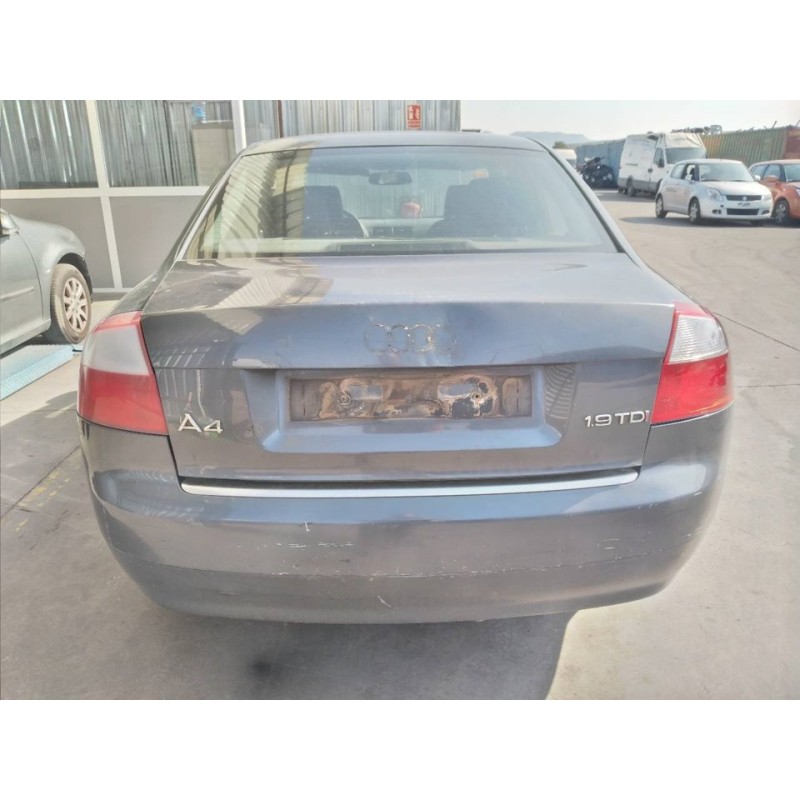 audi a4 berlina (8e) del año 2001