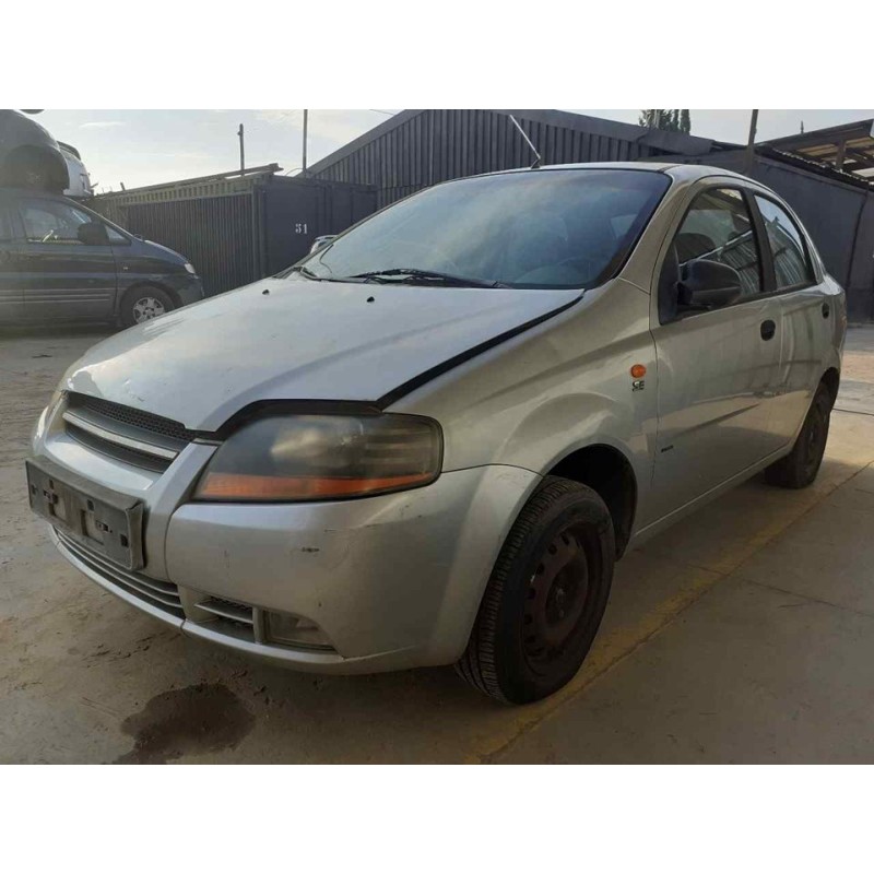 daewoo kalos del año 2004
