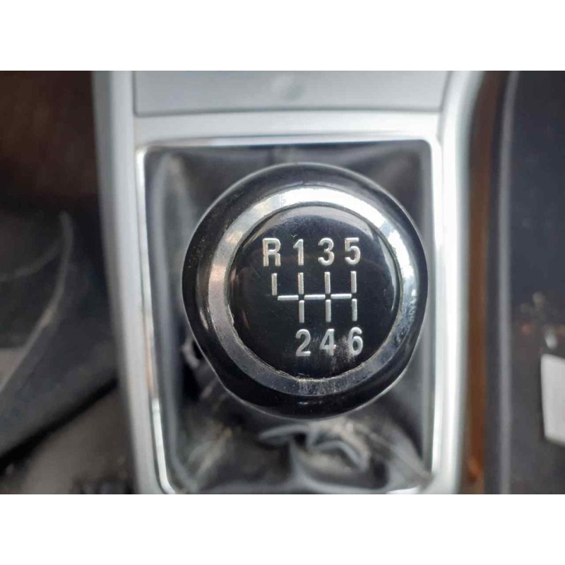 opel astra gtc del año 2008