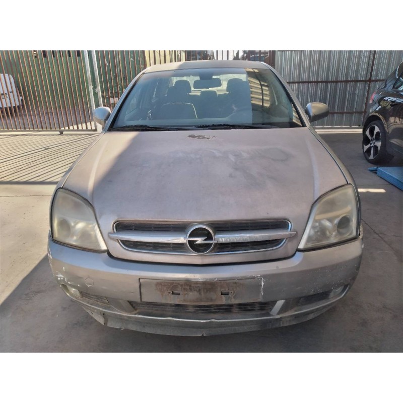 opel vectra c berlina del año 2002