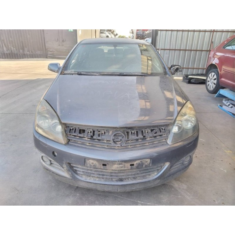 opel astra gtc del año 2006
