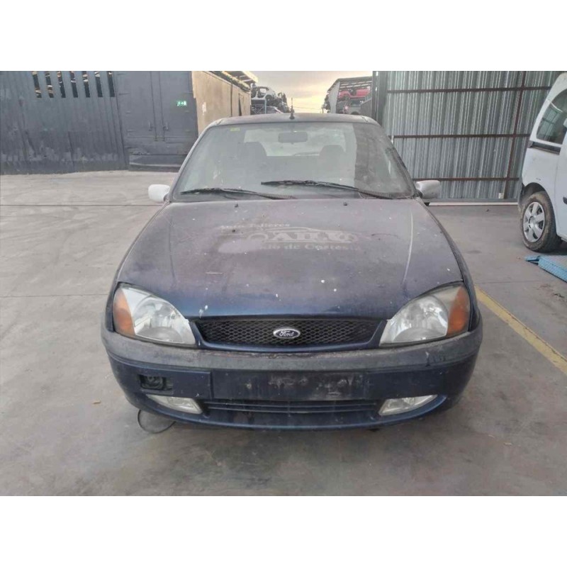 ford fiesta berlina (dx) del año 2001