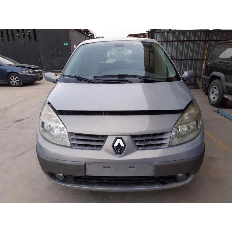 renault scenic ii del año 2005