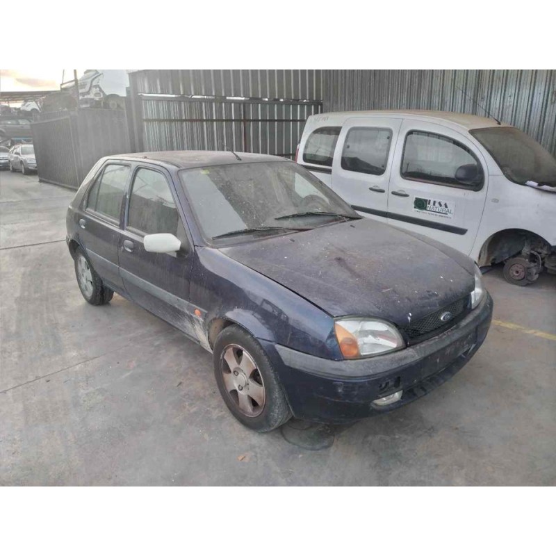 ford fiesta berlina (dx) del año 2001