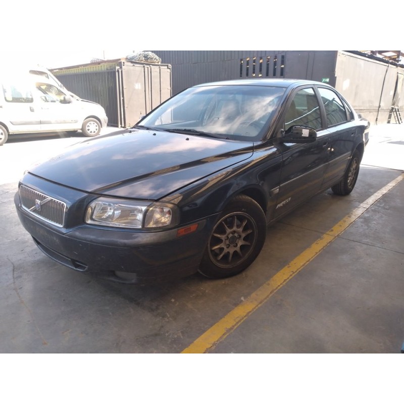 volvo s80 berlina del año 2002