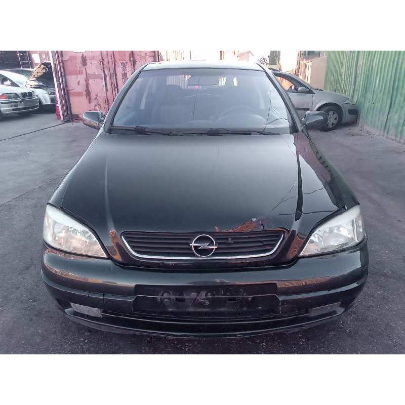 opel astra g berlina del año 2002