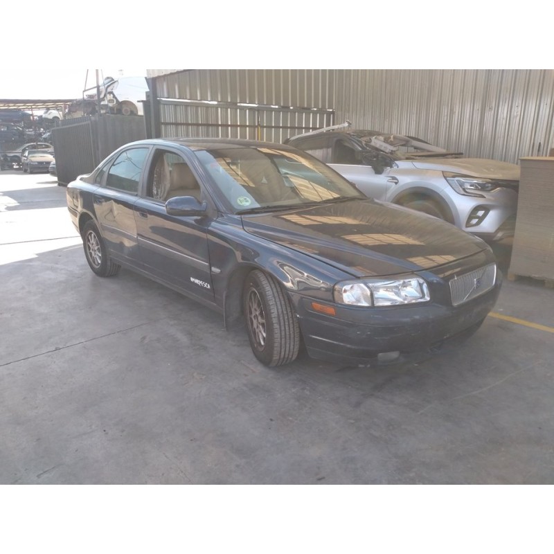 volvo s80 berlina del año 2002