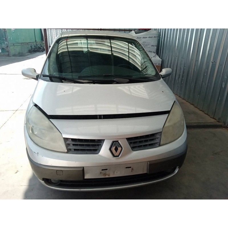 renault scenic ii del año 2005