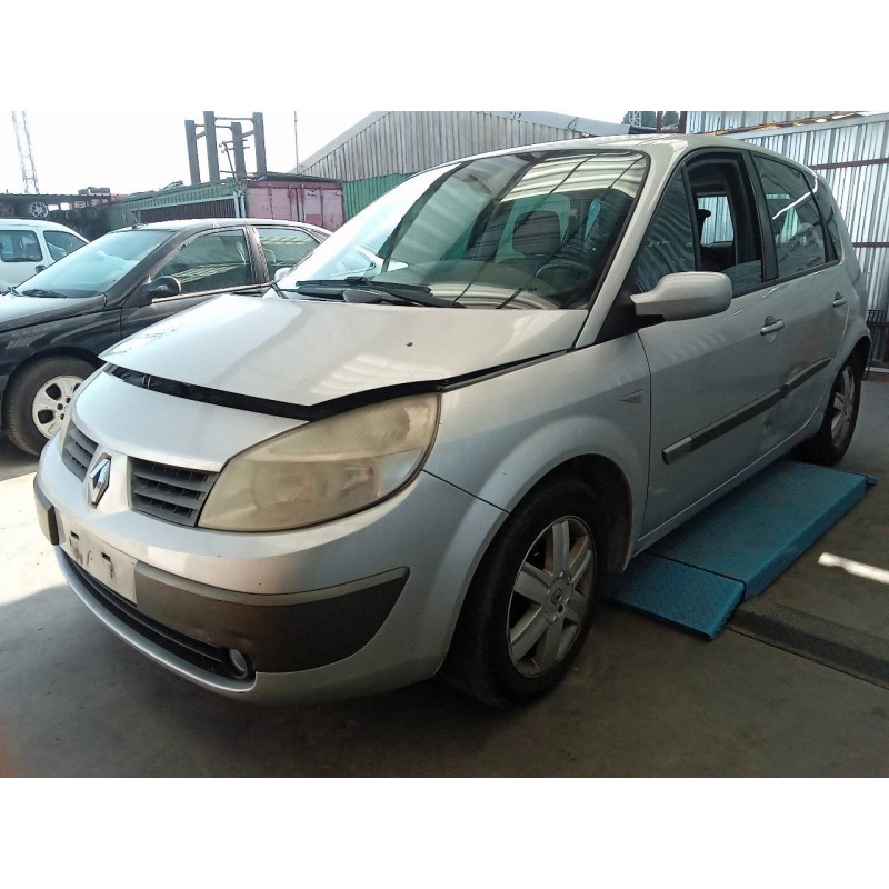 renault scenic ii del año 2005