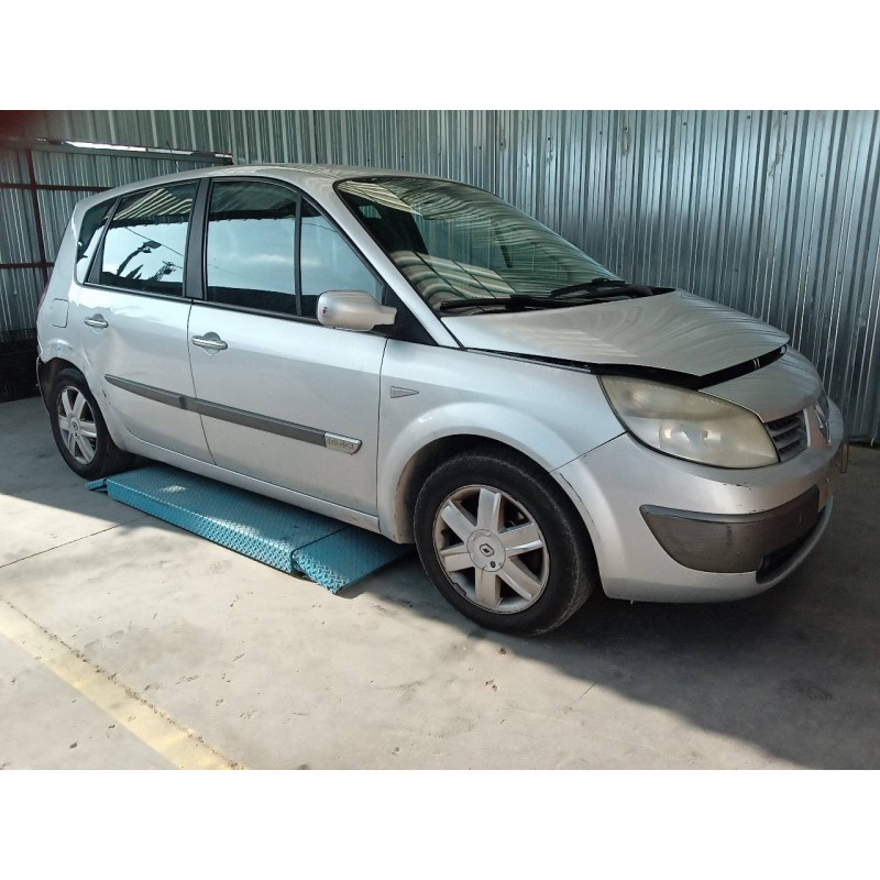renault scenic ii del año 2005