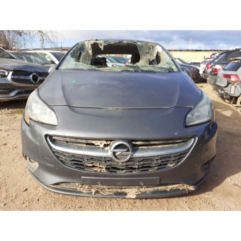 opel corsa e del año 2015