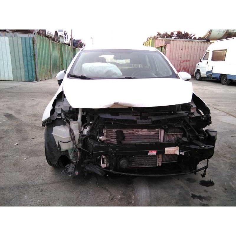 kia rio del año 2012