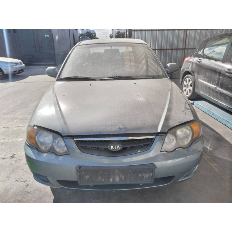 kia shuma ii del año 2001