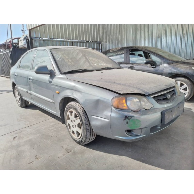 kia shuma ii del año 2001