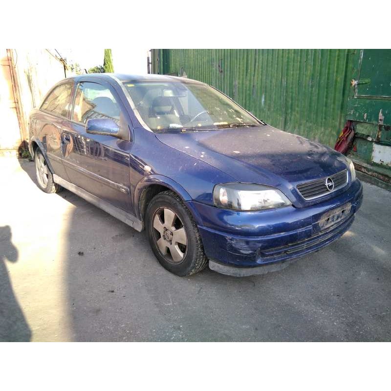 opel astra g berlina del año 2003
