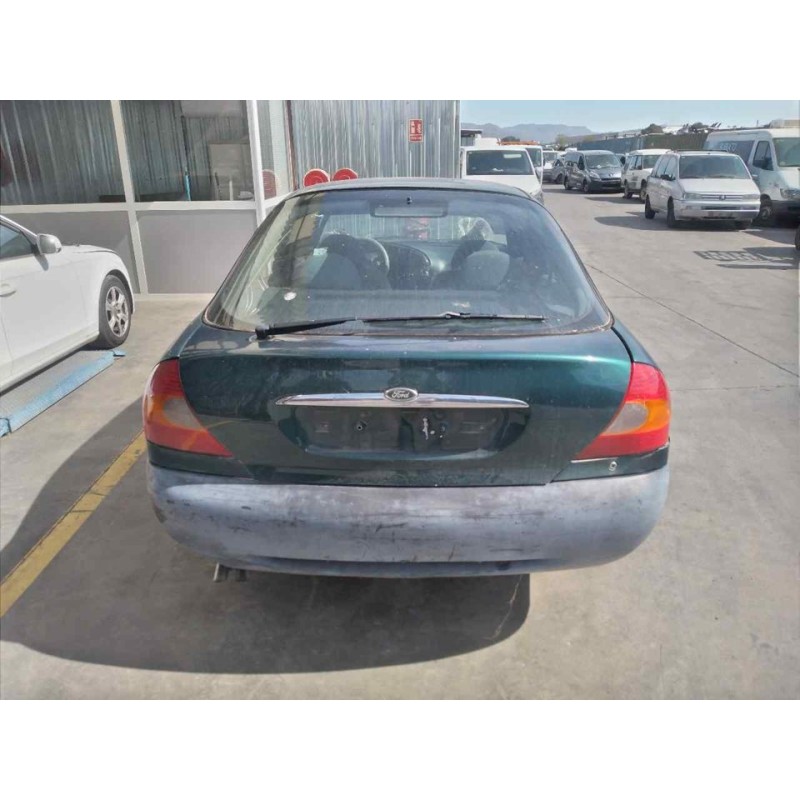 ford mondeo berlina (gd) del año 1996