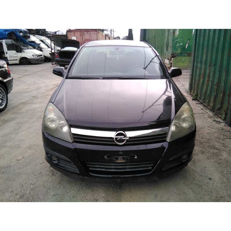 opel astra h berlina del año 2005