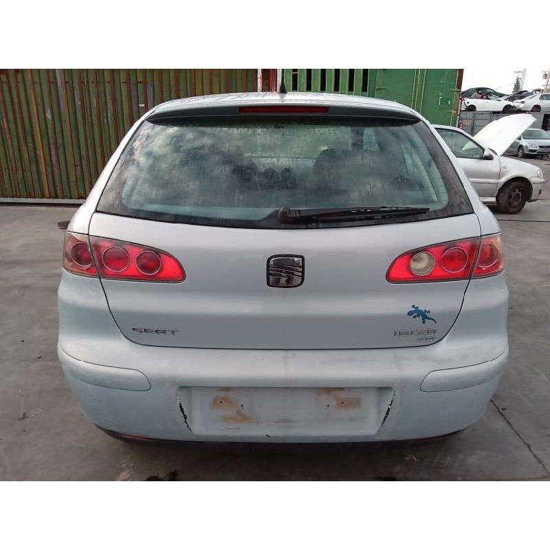 seat ibiza (6l1) del año 2002