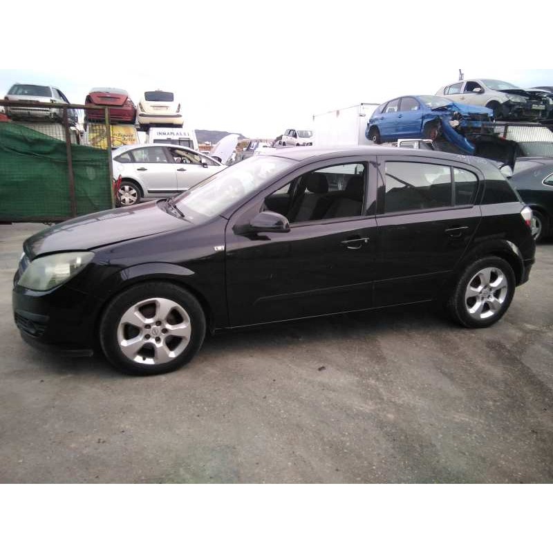 opel astra h berlina del año 2005