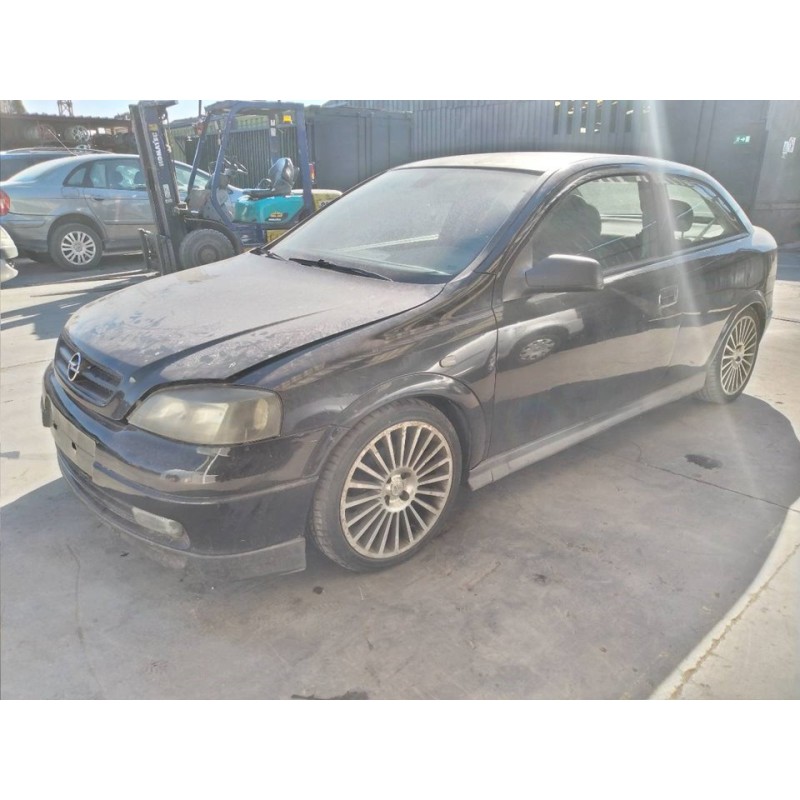 opel astra g berlina del año 2003