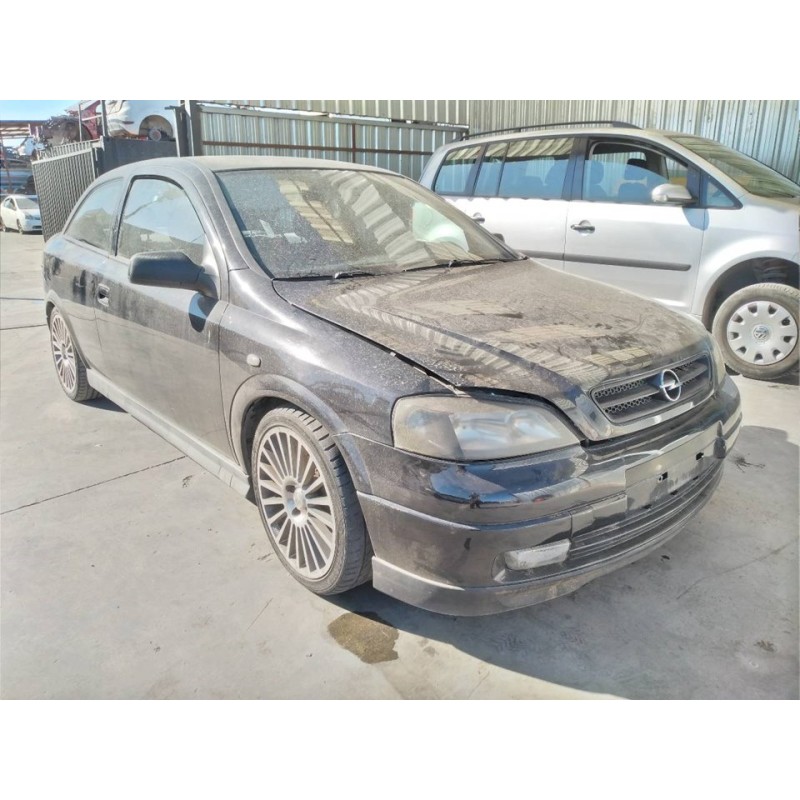 opel astra g berlina del año 2003