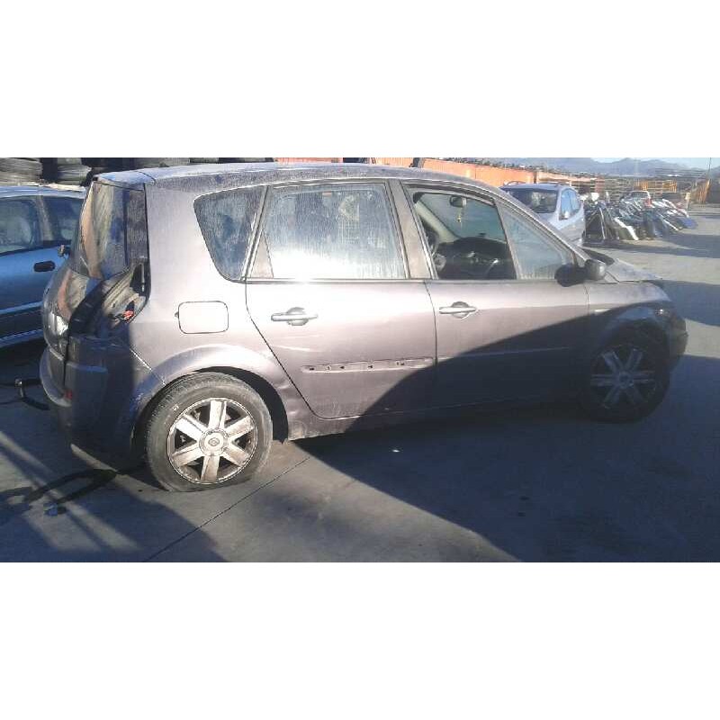 renault scenic ii del año 2003