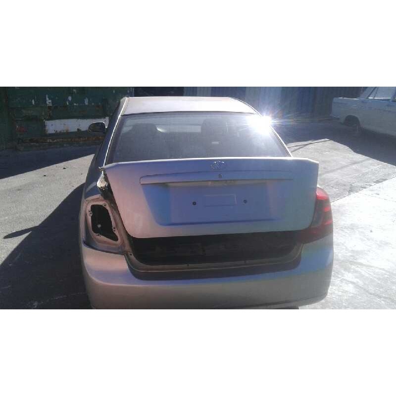 daewoo nubira berlina del año 2003