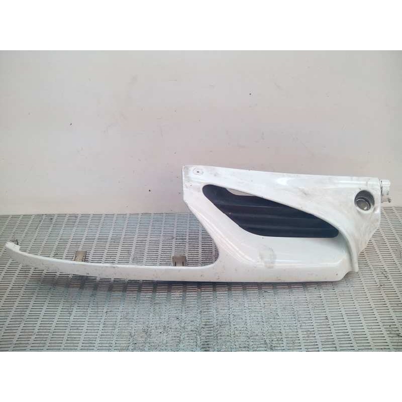 Recambio de rejilla delantera para renault megane i berlina hatchback (ba0) 1.9 diesel referencia OEM IAM   