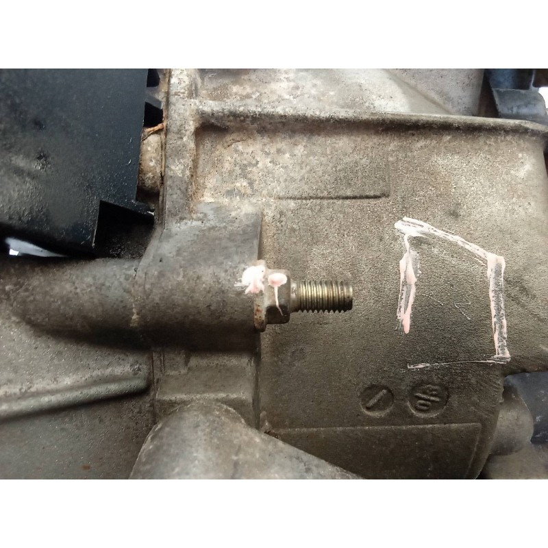 Recambio de caja cambios para saab 9-5 berlina 3.0 v6 tid cat referencia OEM IAM S32931C68348 124617 8