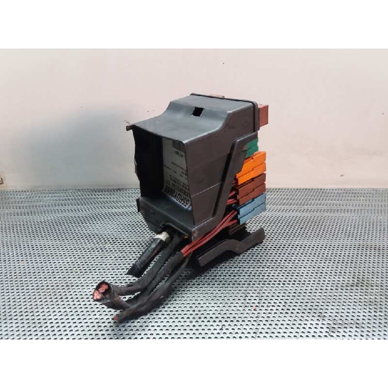 Recambio de caja reles / fusibles para renault laguna ii grandtour (kg0) 1.9 dci diesel referencia OEM IAM 8200283134 - Verde 3