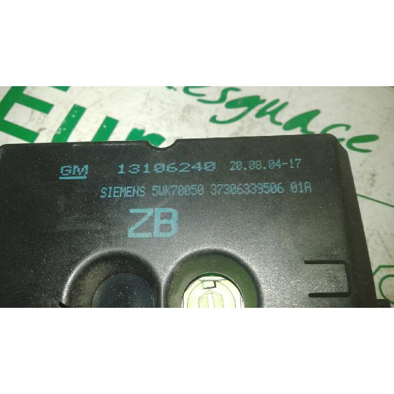 Recambio de pantalla multifuncion para opel zafira a 2.0 dti referencia OEM IAM 13106240 5WK70050 SIEMENS - Gris 2