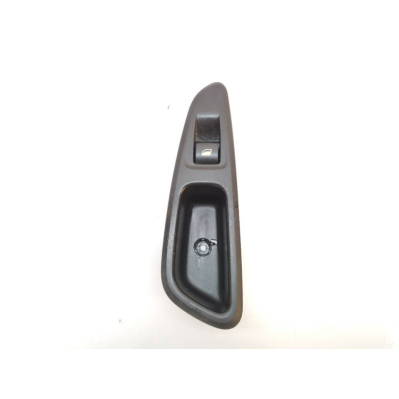Recambio de mando elevalunas trasero derecho para peugeot 308 sw sport referencia OEM IAM   