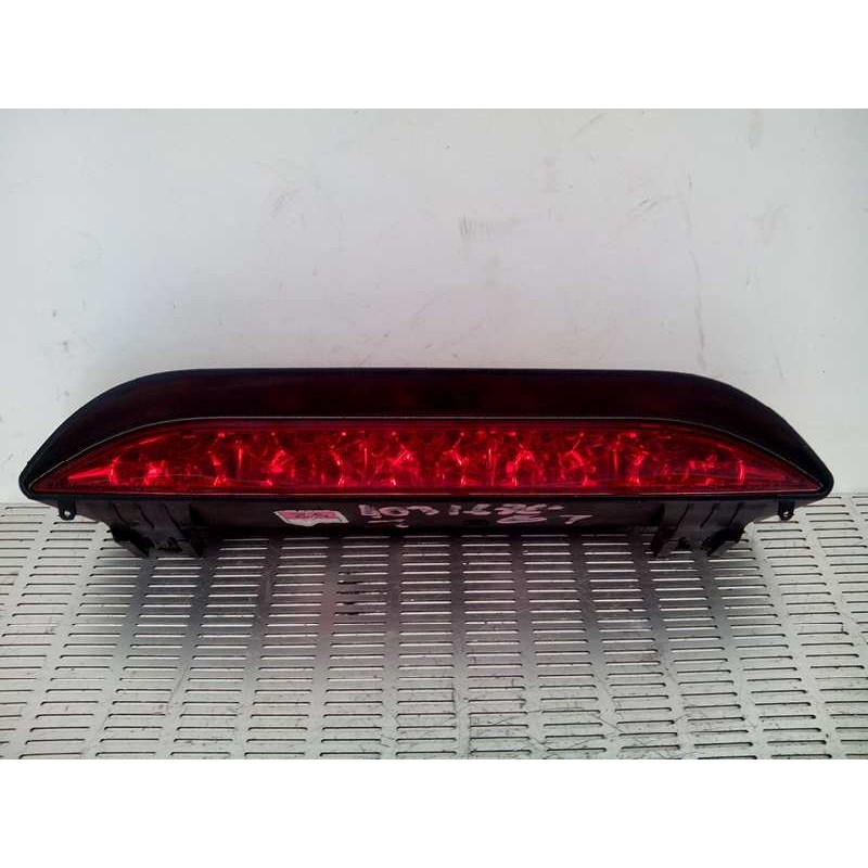 Recambio de luz central de freno para daewoo kalos 1.2 cat referencia OEM IAM   