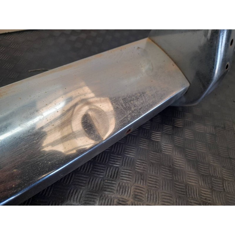 Recambio de paragolpes delantero para seat 1500 1.5 referencia OEM IAM - Blanco 4