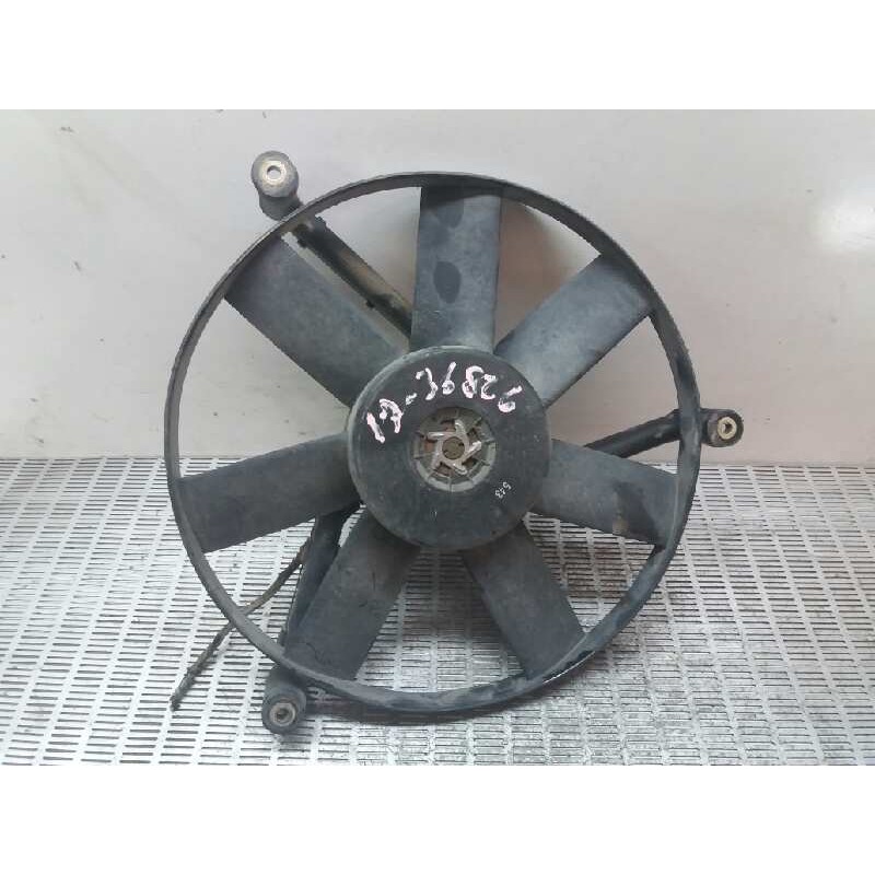 Recambio de electroventilador para volkswagen polo berlina (6n1) 1.3 referencia OEM IAM 01320107283  