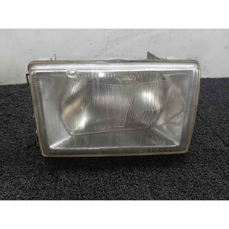 Recambio de faro derecho para renault 9 referencia OEM IAM   