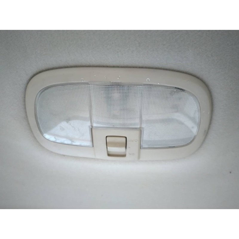Recambio de luz interior para ssangyong rexton rx 270 plus / 270 xdi plus referencia OEM IAM   