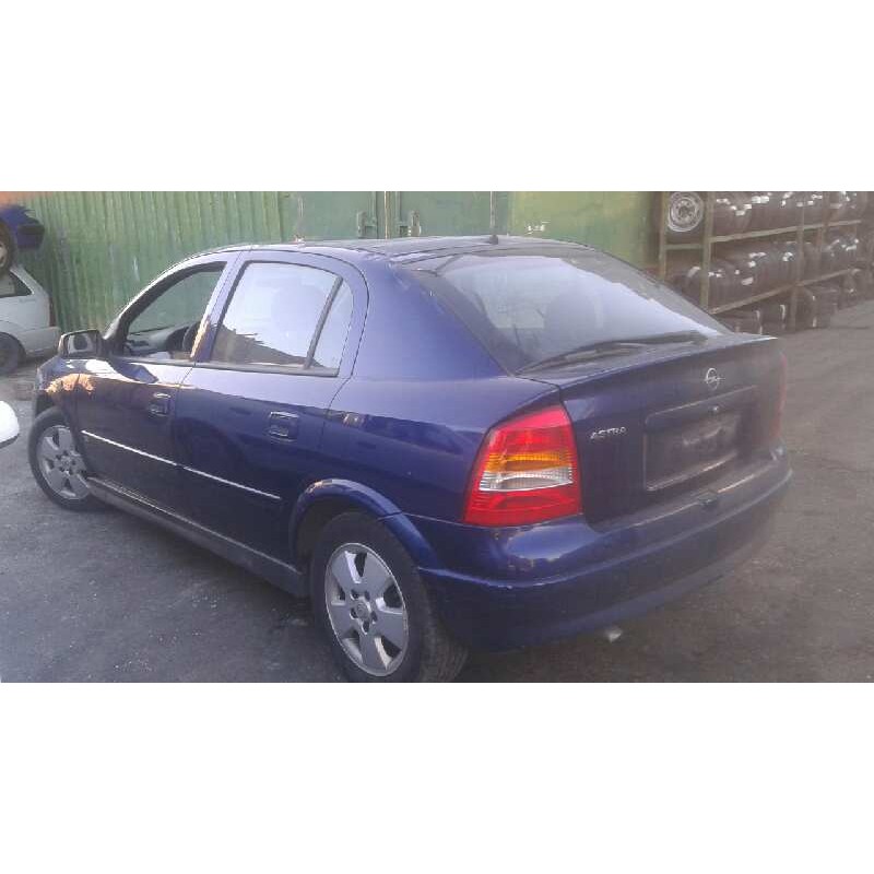 opel astra g berlina del año 2003