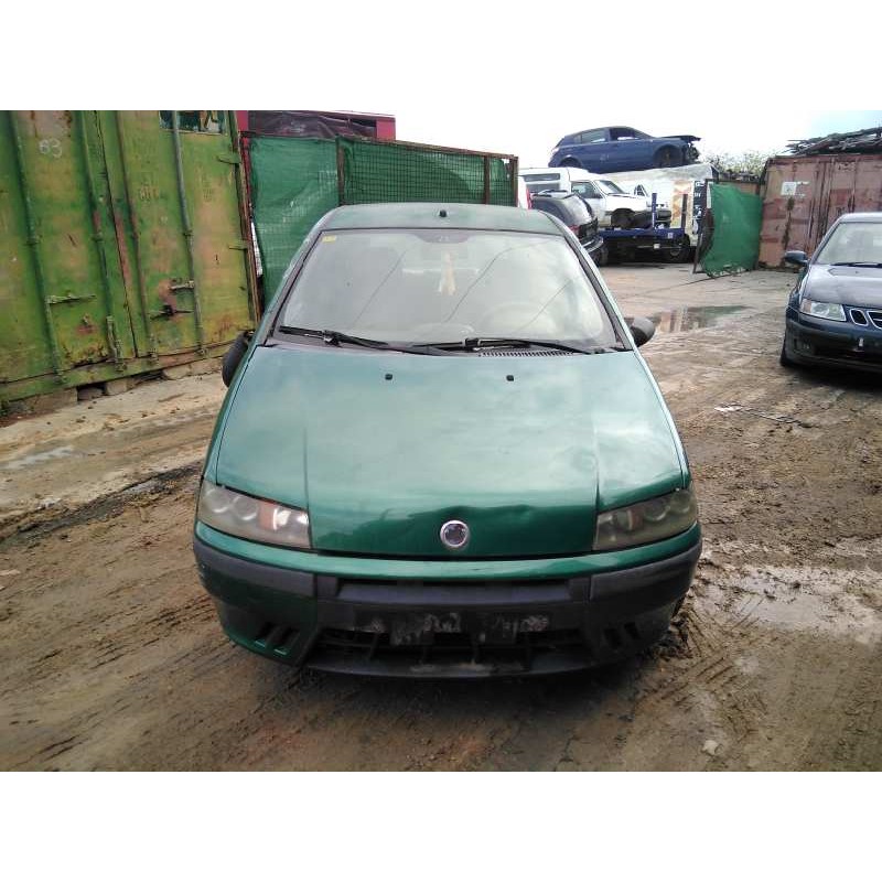 fiat punto berlina (188) del año 2001