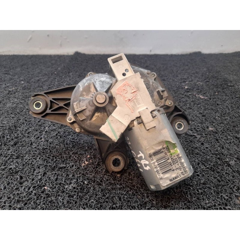 Recambio de motor limpia trasero para dacia duster ambiance 4x2 referencia OEM IAM 8200734582C W000004040 VALEO