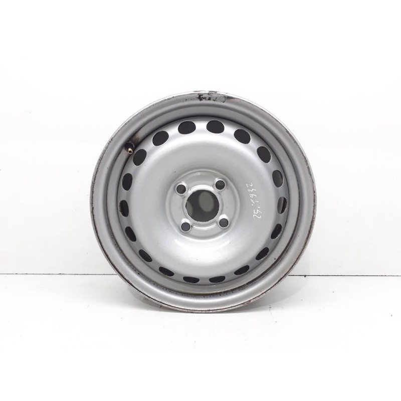 Recambio de llanta para renault kangoo profesional referencia OEM IAM 363143  