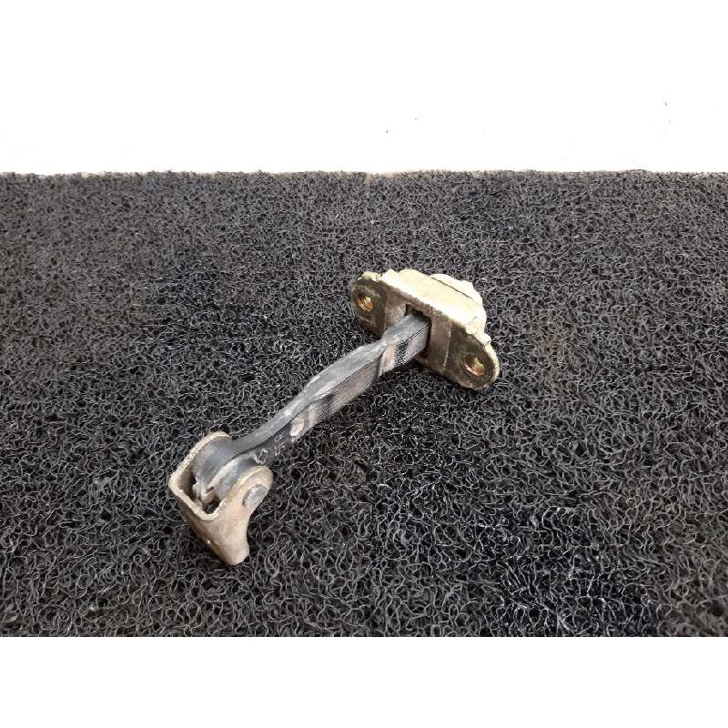 Recambio de retenedor puerta delantera derecha para nissan almera (n16/e) line up referencia OEM IAM   