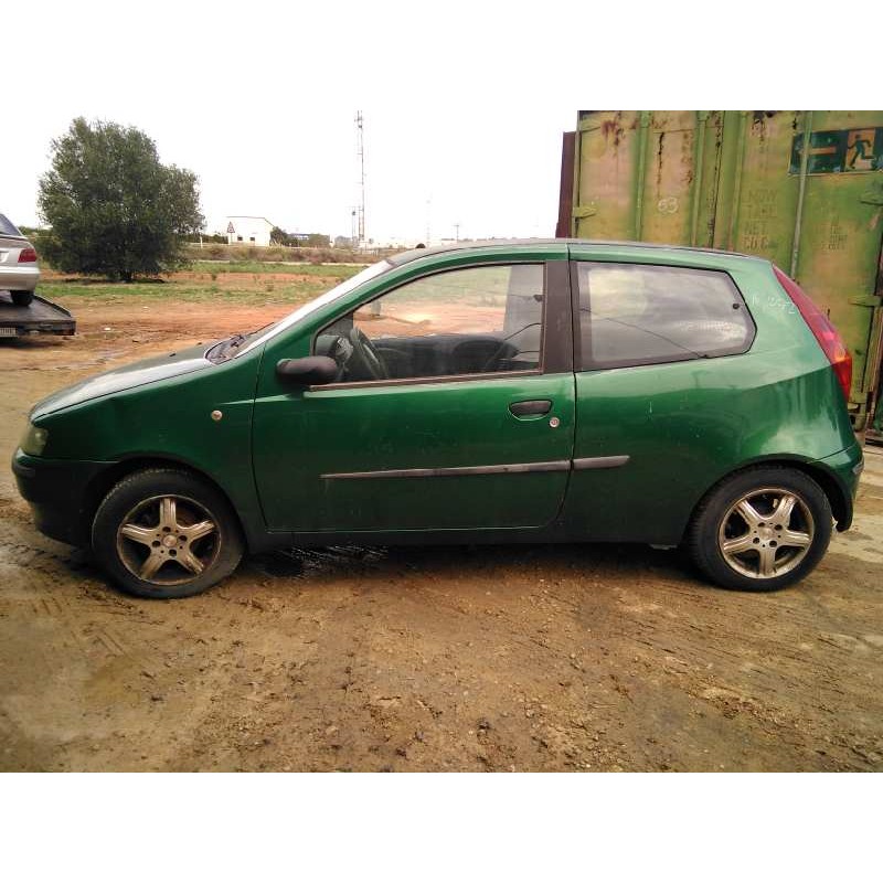 fiat punto berlina (188) del año 2001