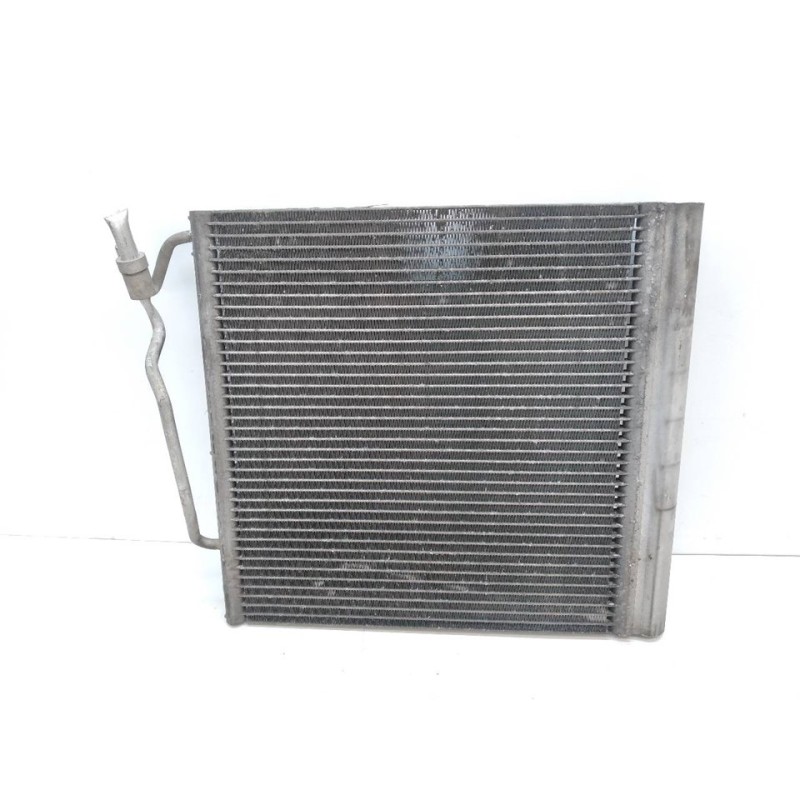 Recambio de condensador / radiador aire acondicionado para smart coupe básico (45kw) referencia OEM IAM 0013198V001 - Blanco 2
